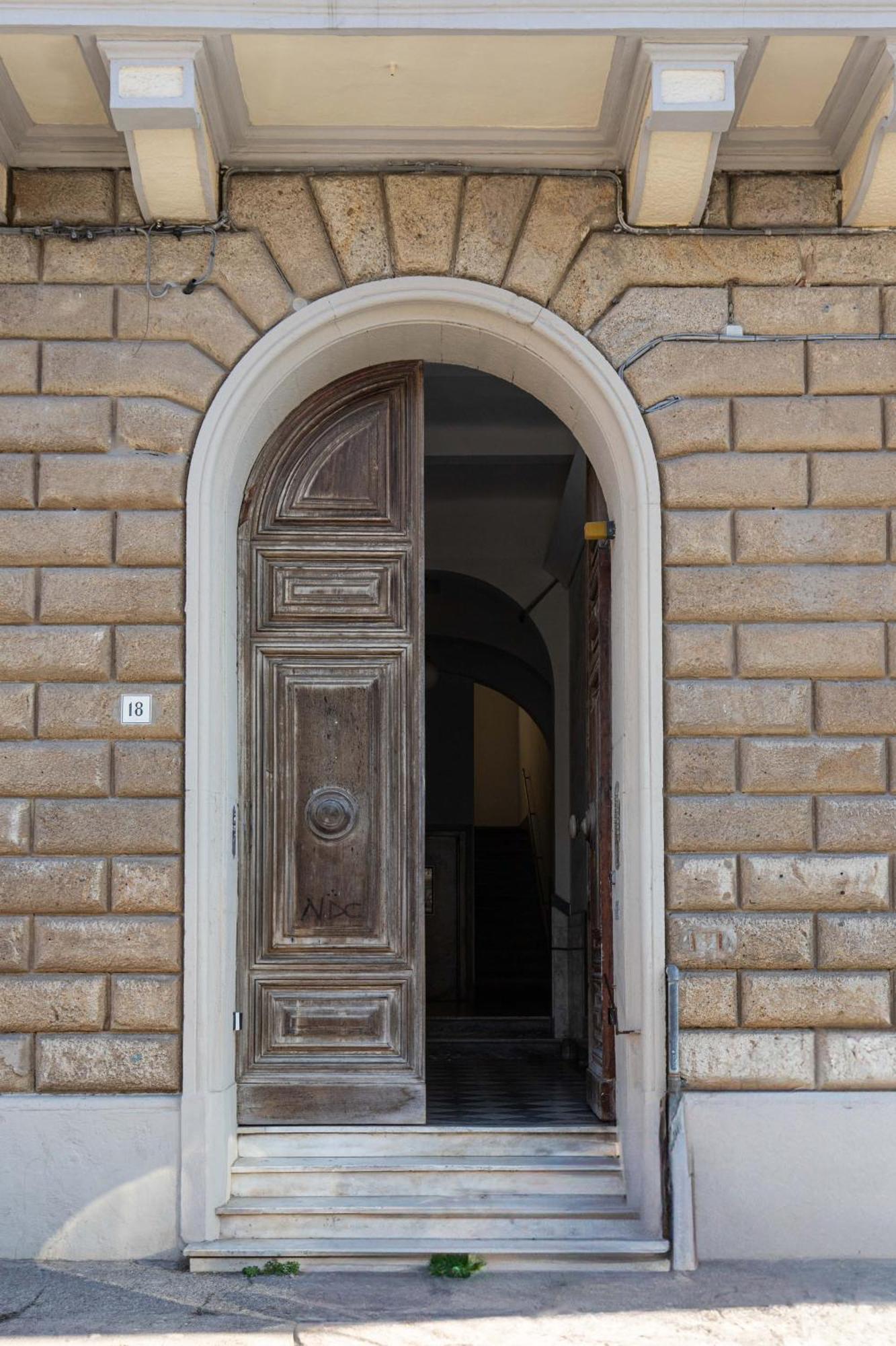 900 - Guest House Livorno Ngoại thất bức ảnh